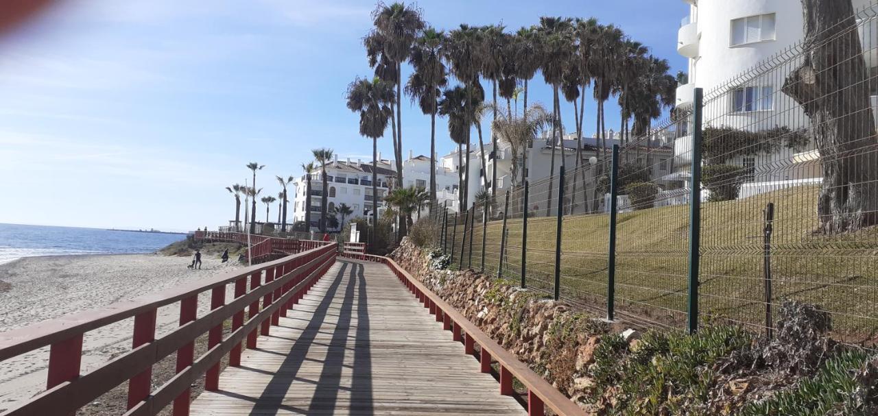 Apartamento- Atico En Mijas Costa , Con Piscina. Sitio de Calahonda Eksteriør bilde