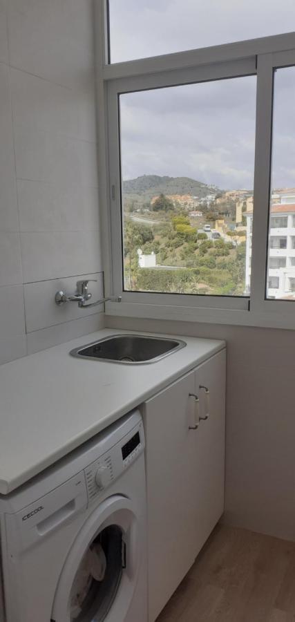 Apartamento- Atico En Mijas Costa , Con Piscina. Sitio de Calahonda Eksteriør bilde